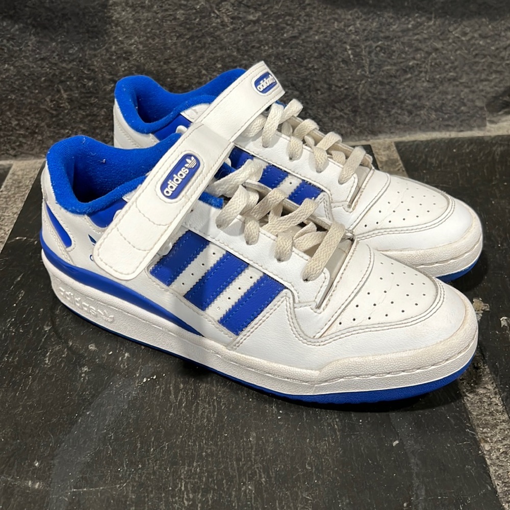 Adidas Forum Low Big Kids Shoes Sneakers Royal Blue size 7 big kids